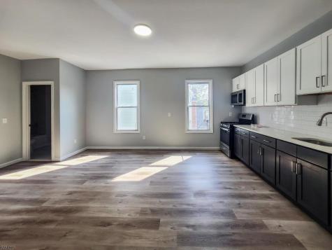 171 S Burnett Street East Orange NJ 07018