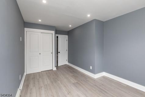 324 Harper Place Highland Park NJ 08904