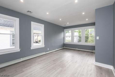 324 Harper Place Highland Park NJ 08904