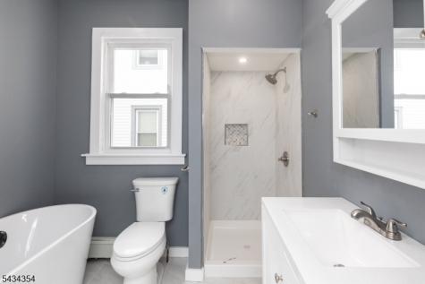 324 Harper Place Highland Park NJ 08904
