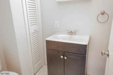 222 Claremont Avenue Verona NJ 07044