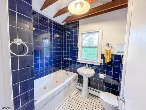 270 Macopin Road Bloomingdale NJ 07403