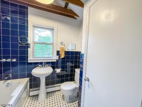 270 Macopin Road Bloomingdale NJ 07403