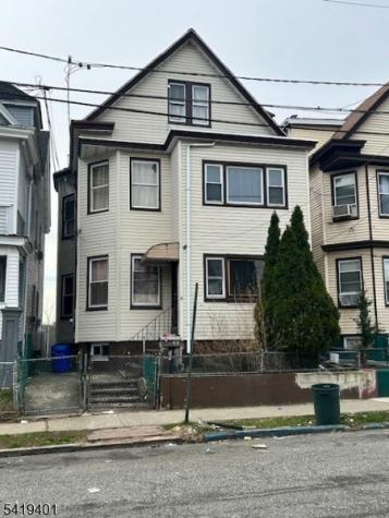 14 19TH Avenue Paterson NJ 07513