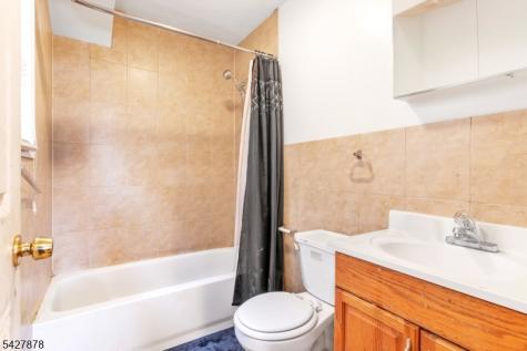 24 12TH Avenue Paterson NJ 07501