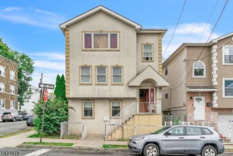 24 12TH Avenue Paterson NJ 07501