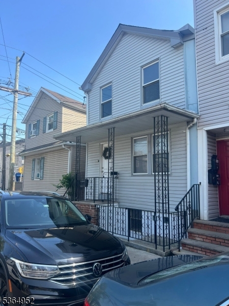 255 E Kinney Street Newark NJ 07105