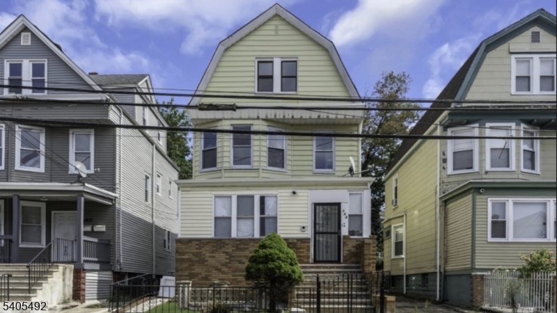 144 Maple Avenue Irvington NJ 07111