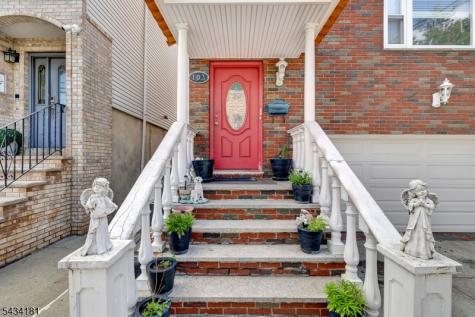 103 Houston Street Newark NJ 07105