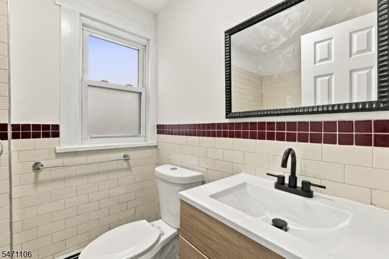 230 Pine Street Elizabeth NJ 07206