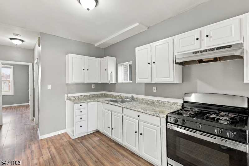 230 Pine Street Elizabeth NJ 07206