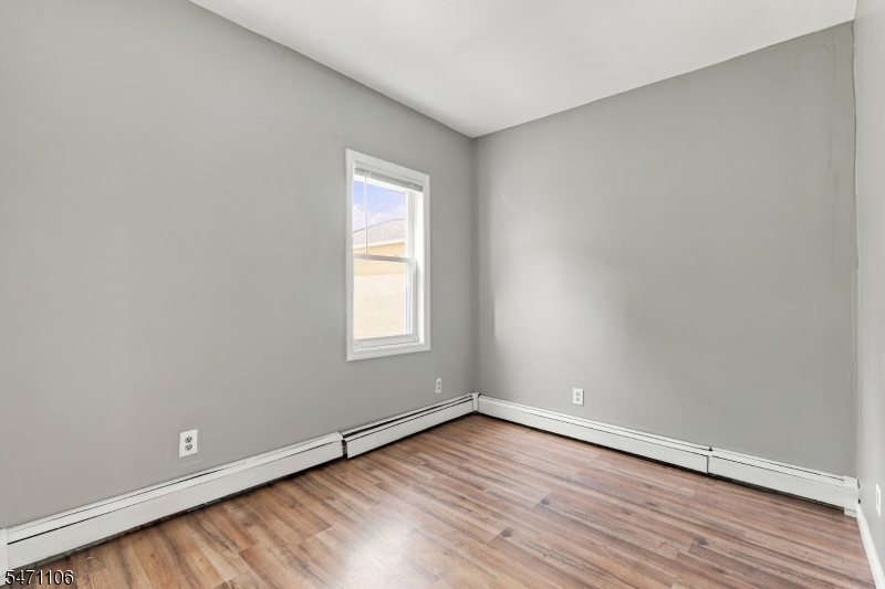 230 Pine Street Elizabeth NJ 07206