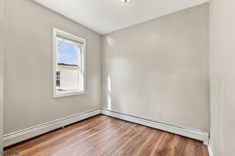 230 Pine Street Elizabeth NJ 07206