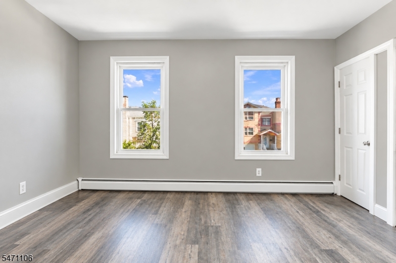 230 Pine Street Elizabeth NJ 07206