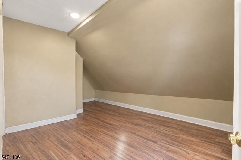 230 Pine Street Elizabeth NJ 07206