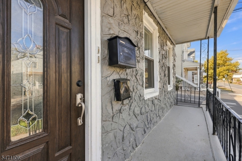 230 Pine Street Elizabeth NJ 07206