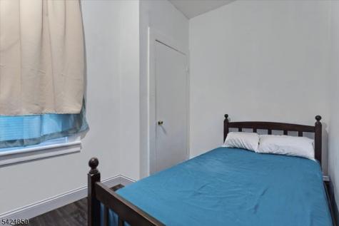 94 Manchester Avenue Paterson NJ 07502
