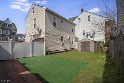 94 Manchester Avenue Paterson NJ 07502
