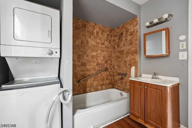 81 George Street Paterson NJ 07503