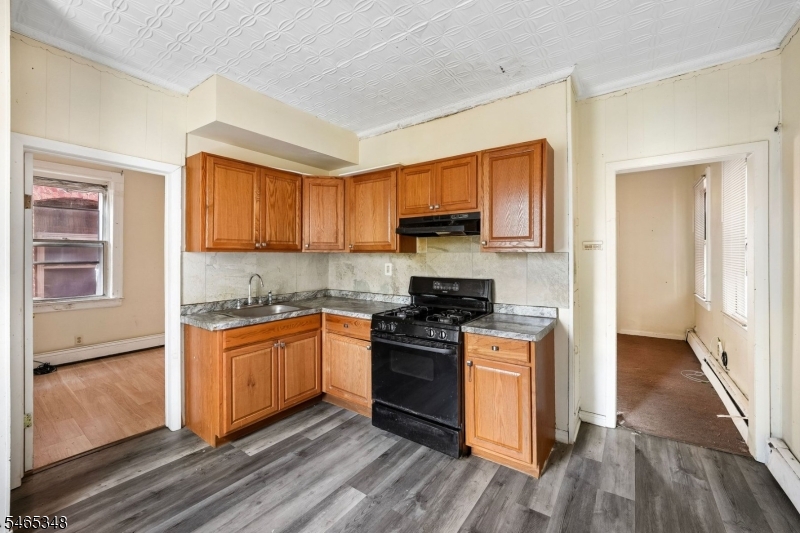 81 George Street Paterson NJ 07503