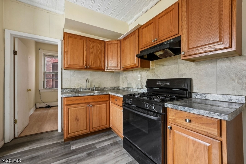 81 George Street Paterson NJ 07503