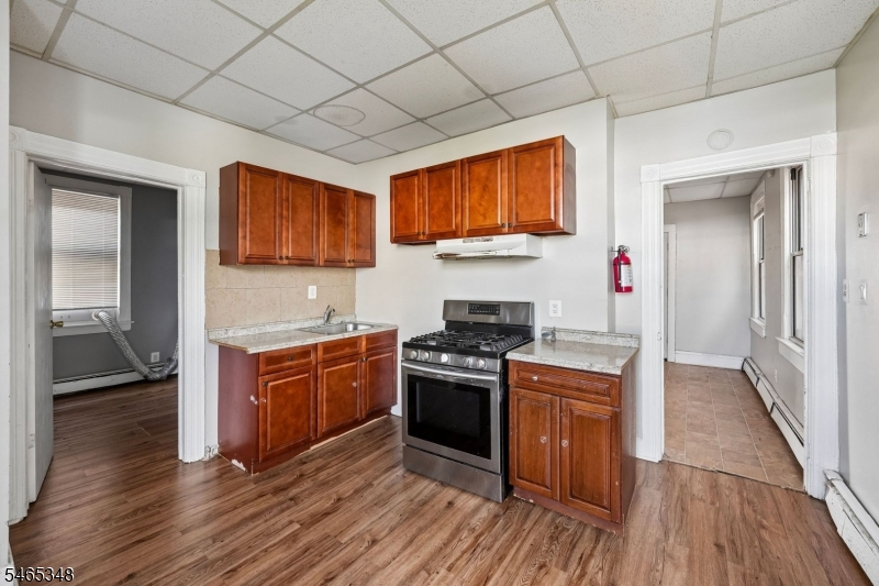 81 George Street Paterson NJ 07503