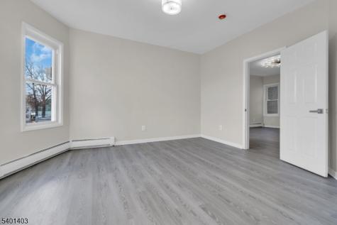 537 N Grove Street East Orange NJ 07017