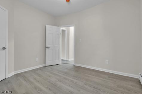 537 N Grove Street East Orange NJ 07017