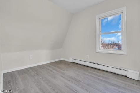 537 N Grove Street East Orange NJ 07017