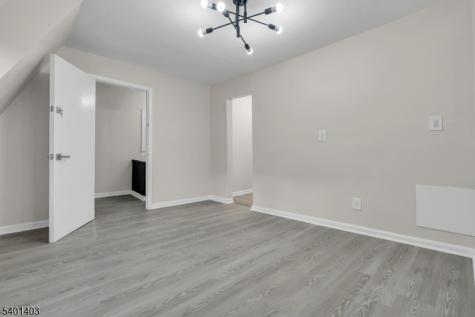 537 N Grove Street East Orange NJ 07017