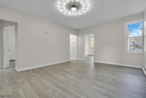 537 N Grove Street East Orange NJ 07017