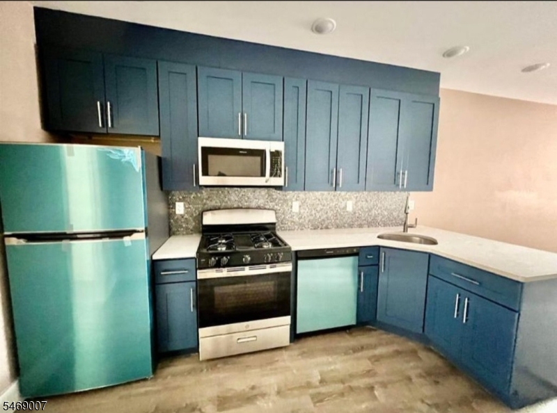 266 Summit Avenue Jersey City NJ 07306