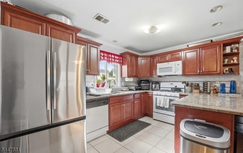 637 Jefferson Avenue Elizabeth NJ 07201