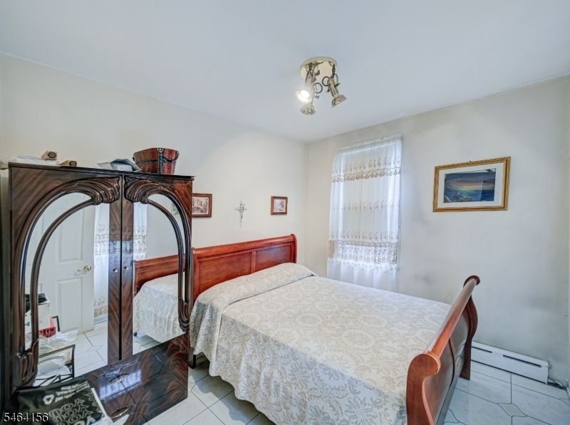 34 N Richards Avenue Somerville NJ 08876