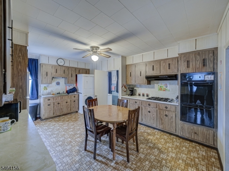 34 N Richards Avenue Somerville NJ 08876