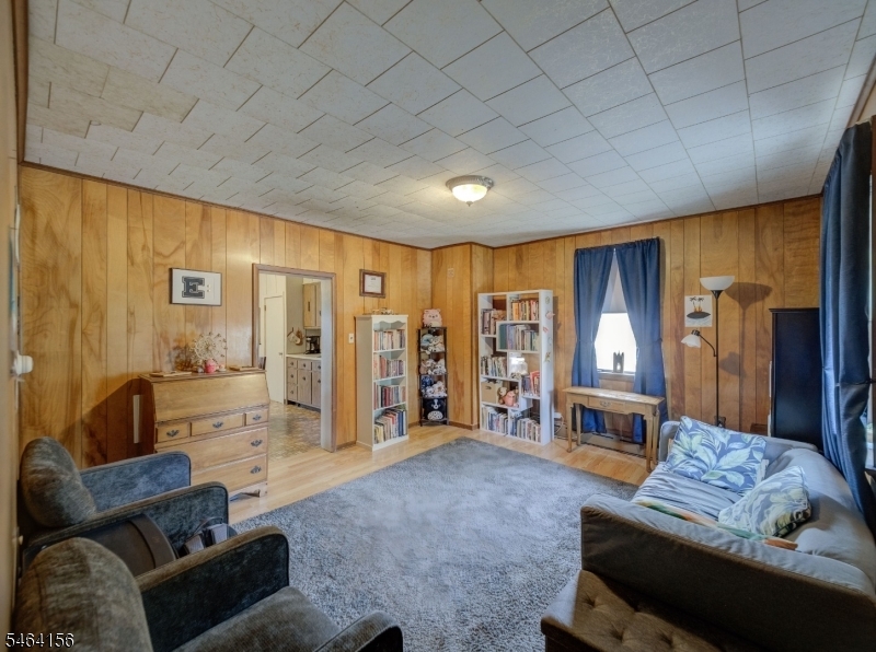 34 N Richards Avenue Somerville NJ 08876