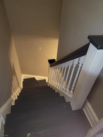 89 Tremont Avenue East Orange NJ 07018