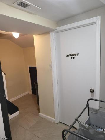 89 Tremont Avenue East Orange NJ 07018