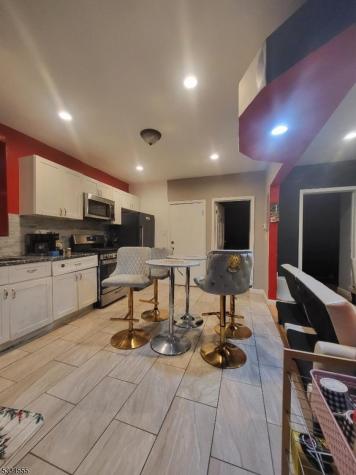 89 Tremont Avenue East Orange NJ 07018