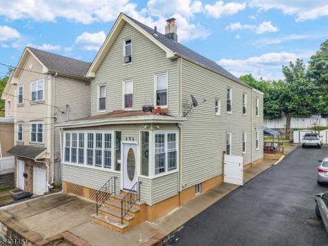171 Burgess Place Passaic NJ 07055