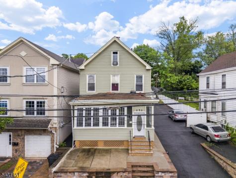 171 Burgess Place Passaic NJ 07055
