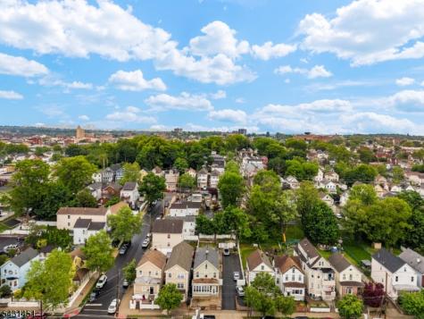 171 Burgess Place Passaic NJ 07055