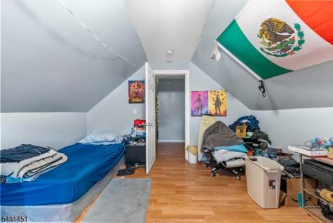 171 Burgess Place Passaic NJ 07055