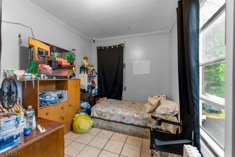171 Burgess Place Passaic NJ 07055