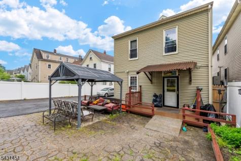 171 Burgess Place Passaic NJ 07055