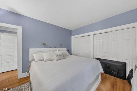 35 Lakeview Place Verona NJ 07044
