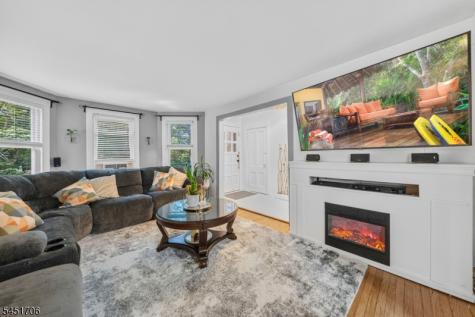 35 Lakeview Place Verona NJ 07044