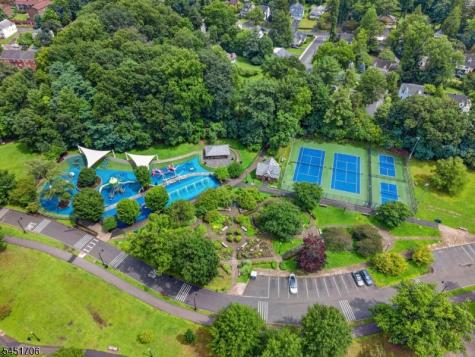 35 Lakeview Place Verona NJ 07044