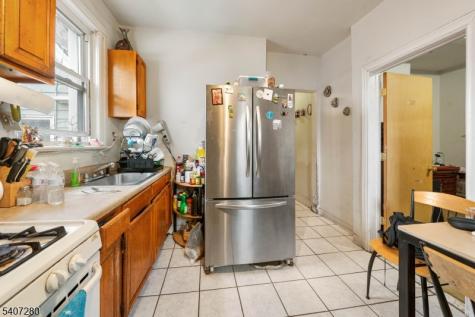 85 Arlington Avenue Jersey City NJ 07305