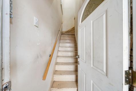 85 Arlington Avenue Jersey City NJ 07305